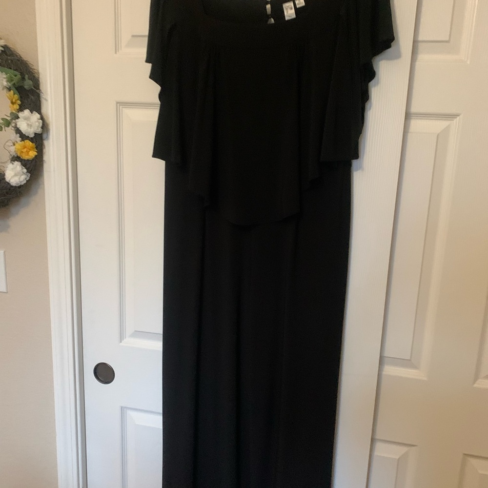 Black ruffle front jumper